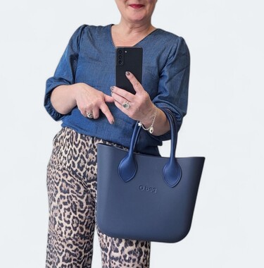 O bag mini navy blue & pointy | SALE
