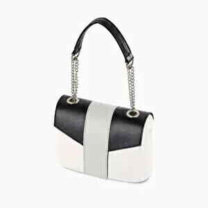 O bag pocket flap with handle  | nappa | black & white