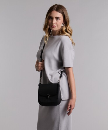 O bag Chase – compact & stijlvol