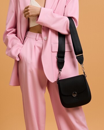 O bag chase & bagstrap | black