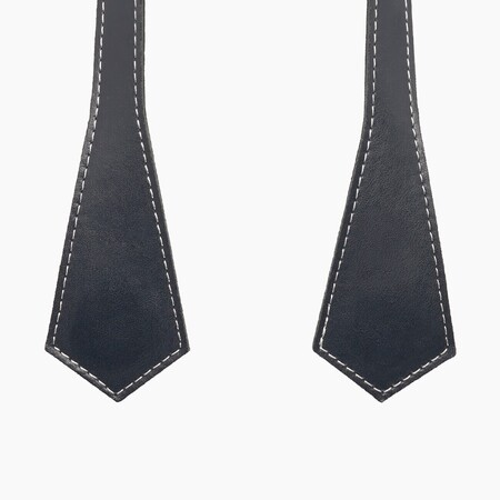 O bag short handles |  pointy | navy blue