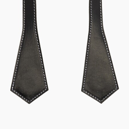 O bag short handles | pointy | black