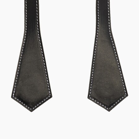 O bag short handles | pointy | black