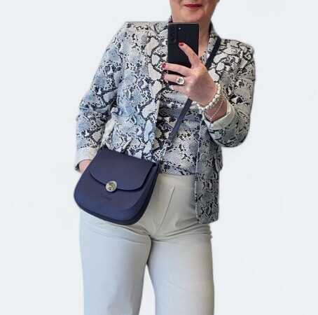O bag chase | navy blue