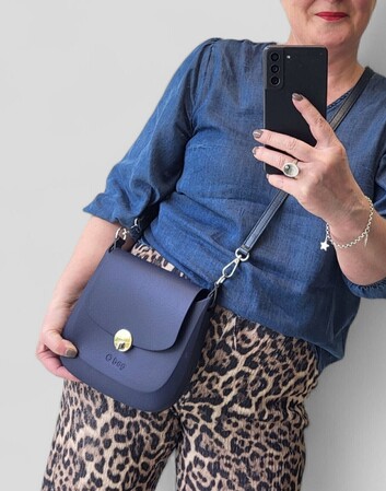 O bag chase navy blue