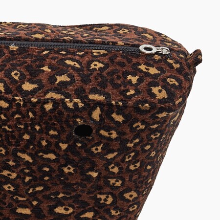 O bag classic insert zip-up | jacquard leopard | black